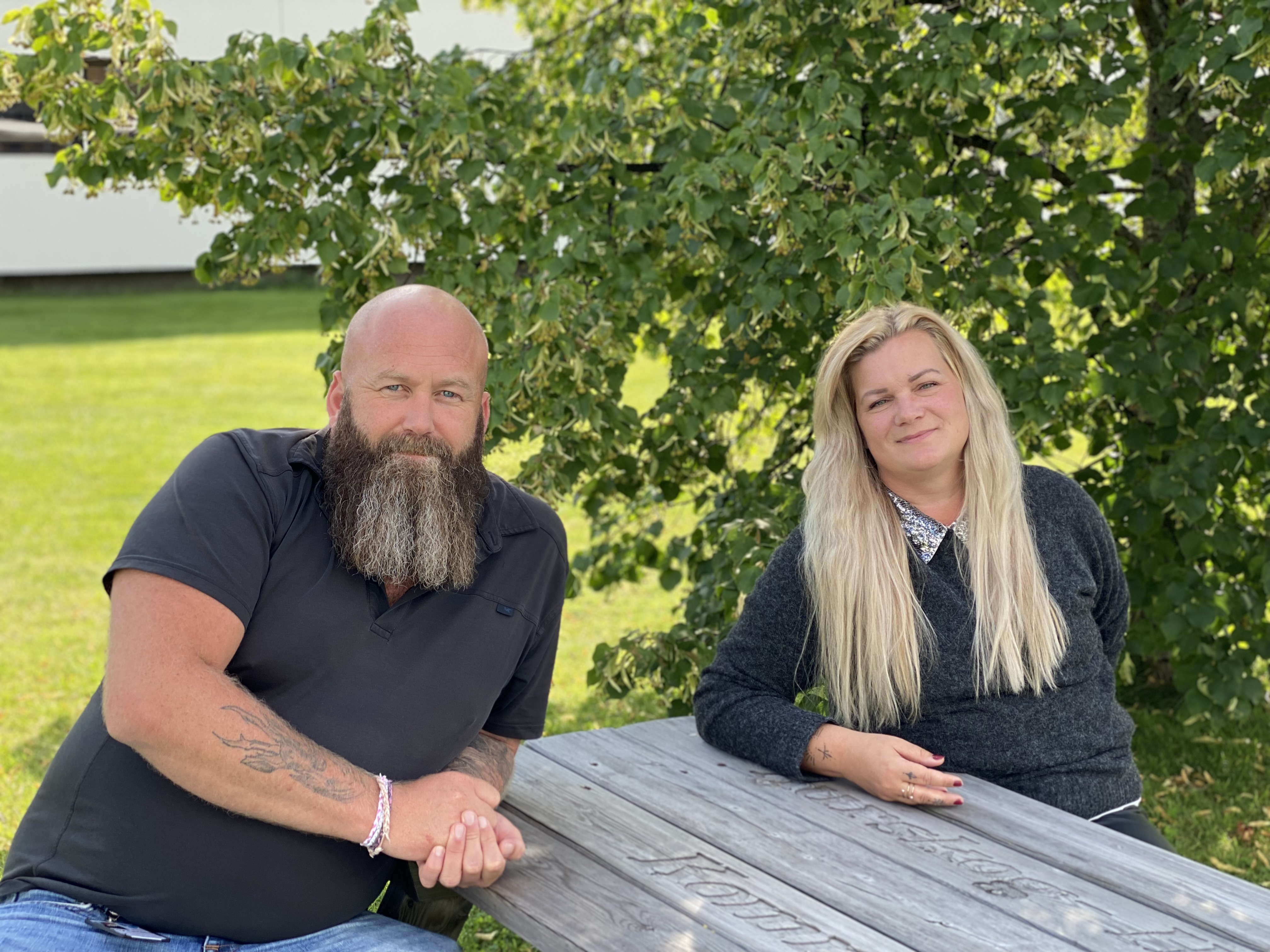 portrett av henriette og roy